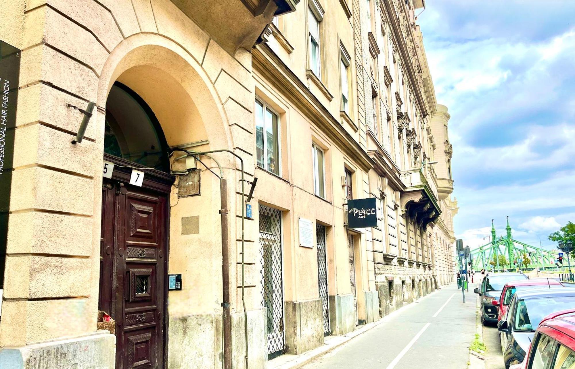 בודפשט Modelia Apartment At Gellert Square מראה חיצוני תמונה