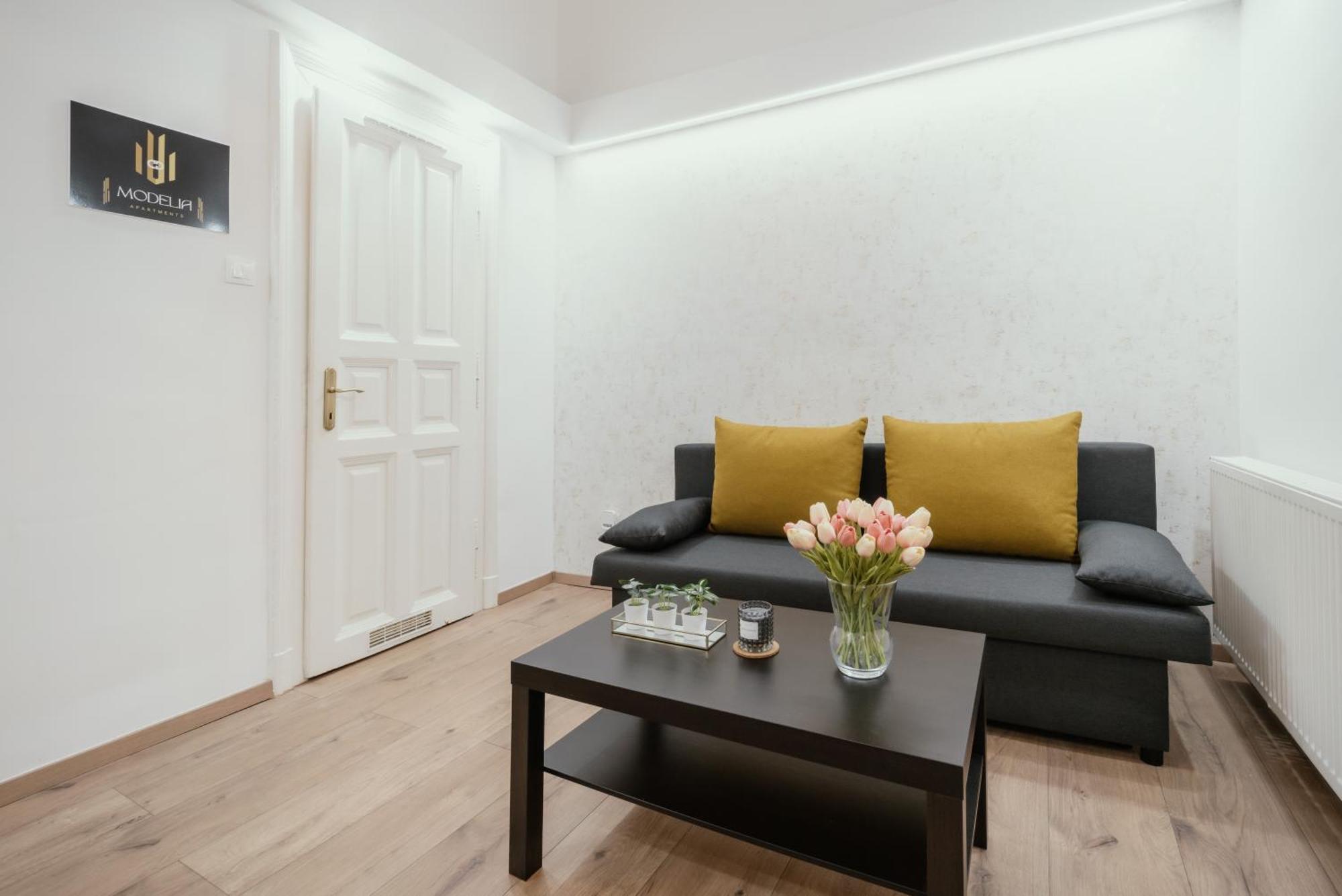 בודפשט Modelia Apartment At Gellert Square מראה חיצוני תמונה